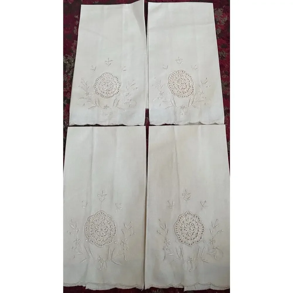 Vintage Guest Towels Set 4 Embroidered Crochet Lace Cream Fingertip Towels